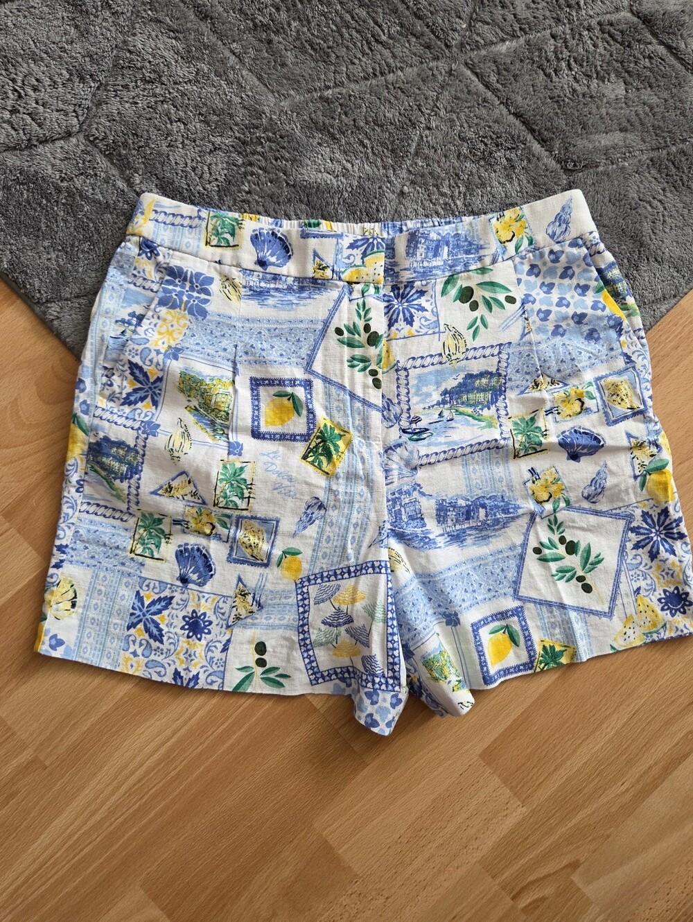 J. Crew Summer Vacay Printed High-Rise Bermudas Size 12 Linen Blend Vacay Resort - Picture 4 of 9